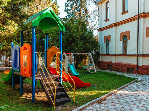 Пансионат «Шаляпинъ», Кисловодск. Детская площадка